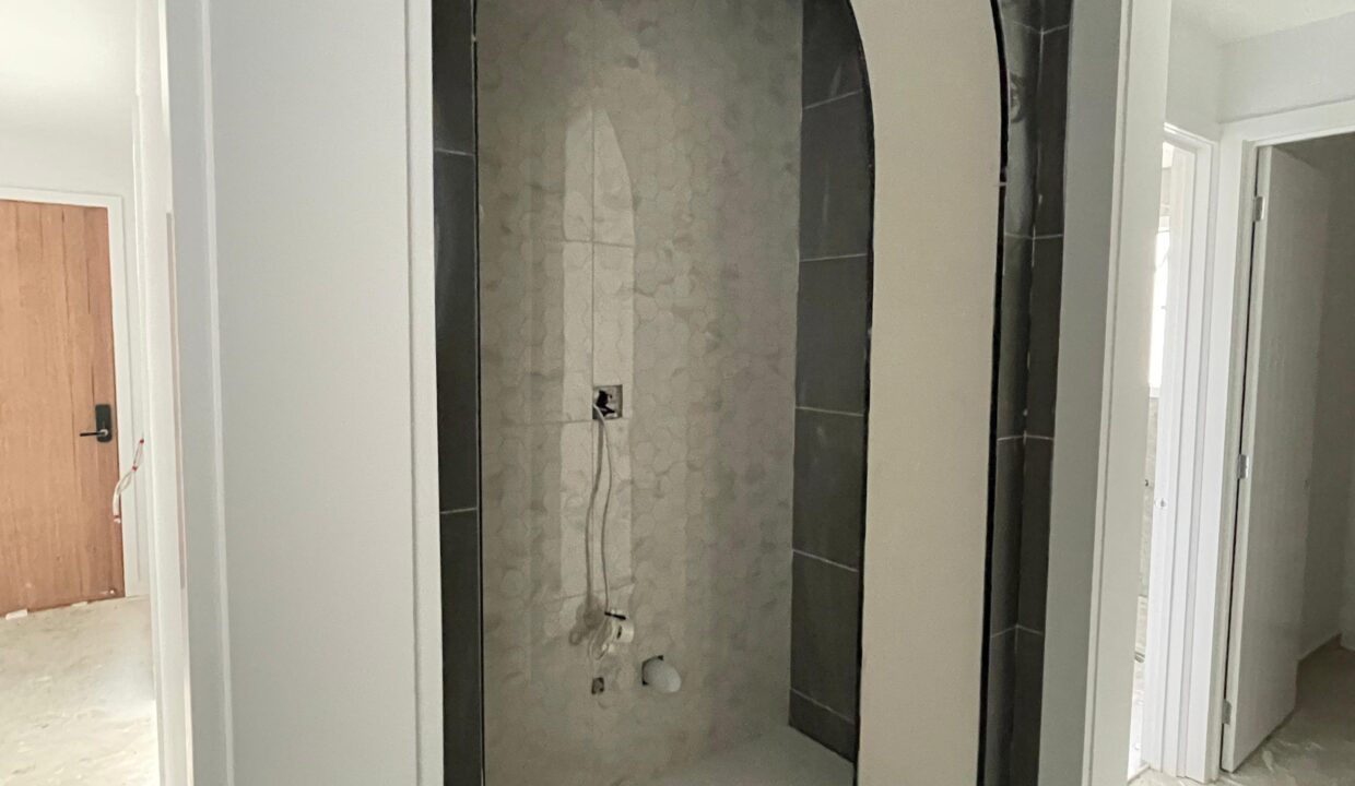 161274030__1760516241-161274030__1756381665-17563816649273681819922622300805