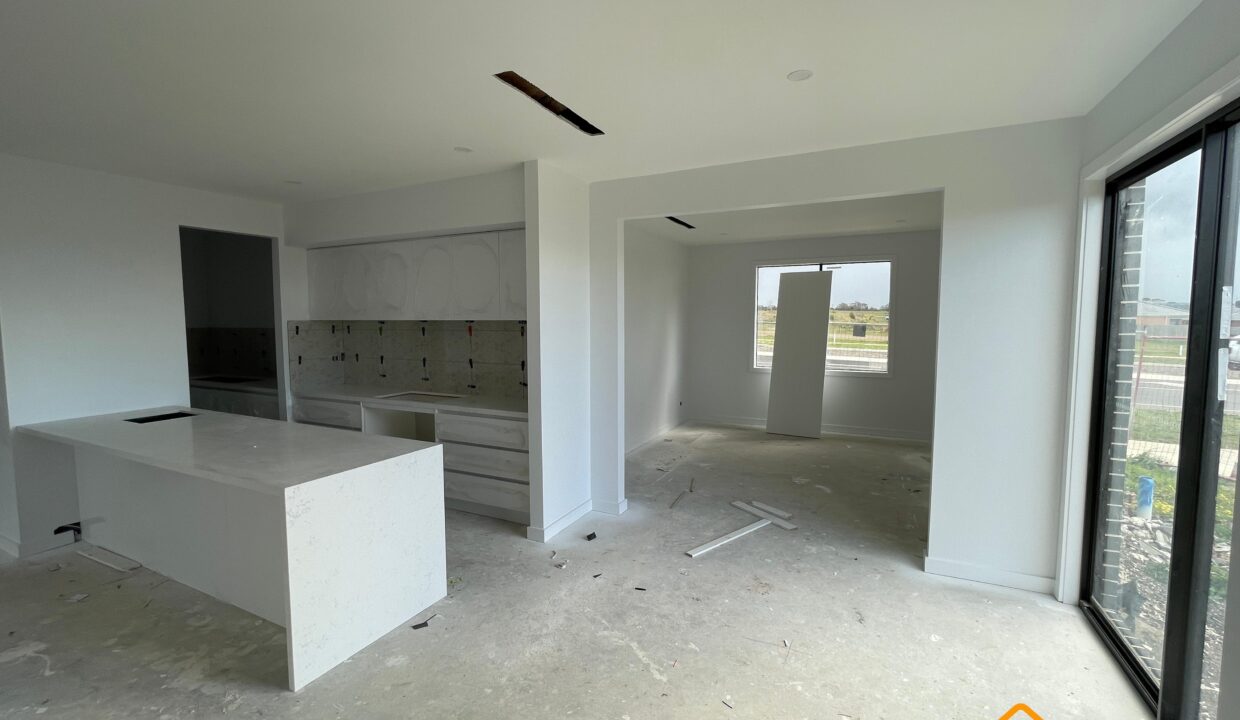 161274031__1760516241-161274031__1756381665-17563816649308040990315232802568