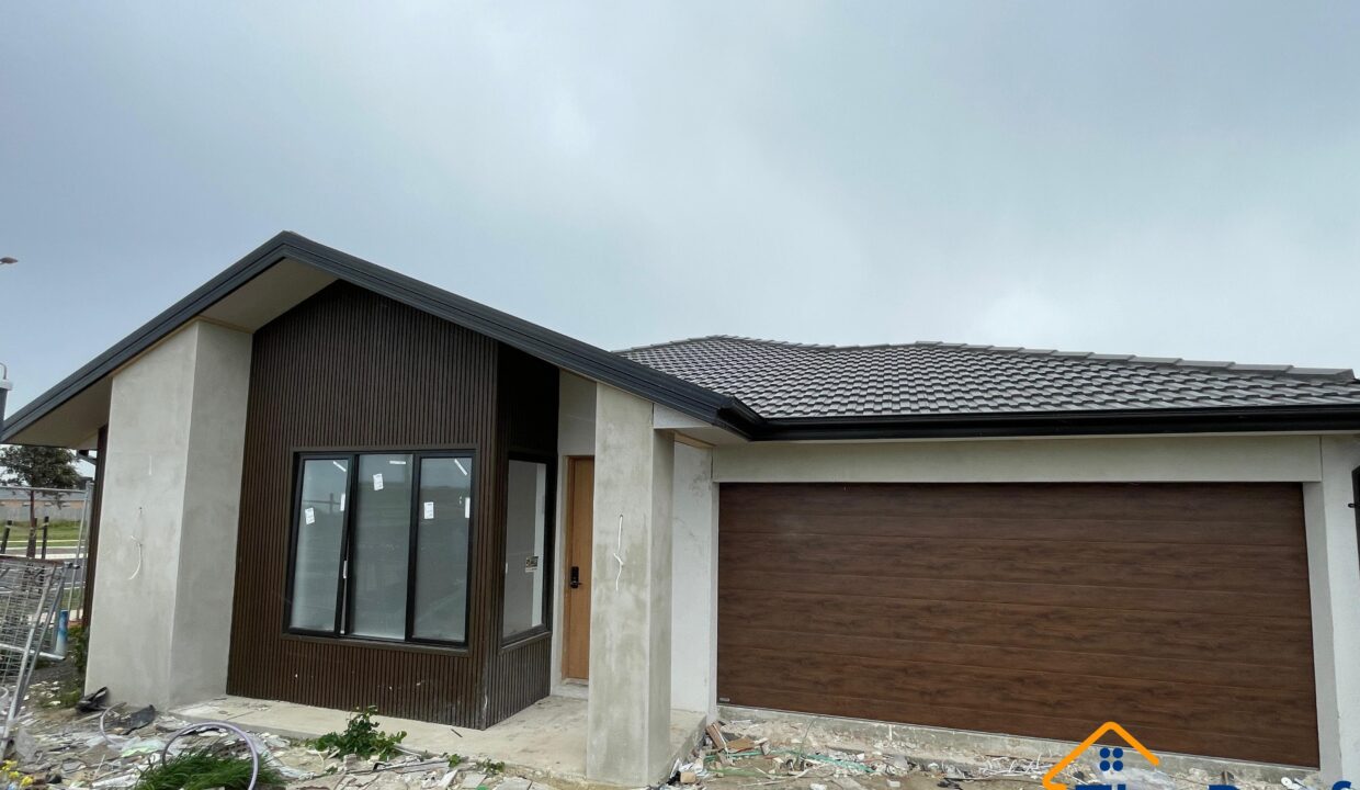 161274110__1760516241-161274110__1756381918-17563819180261444139382876920197