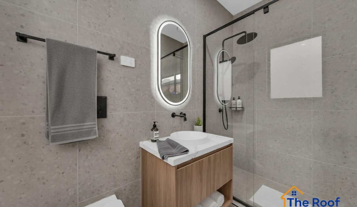 163302687__1757849041-129482-OSMEDIA8A